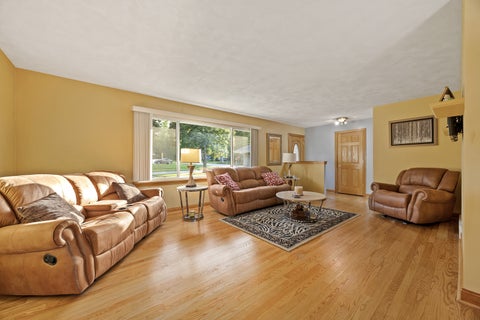 Tiny photo for 1236 Sandpiper Lane, Naperville, IL 60540 (MLS # 12738598)