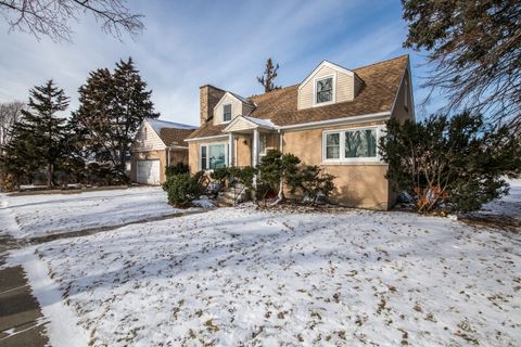 Tiny photo for 7340 W Keeney Street, Niles, IL 60714 (MLS # 12546288)