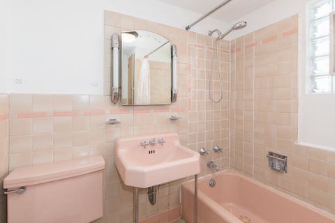 Tiny photo for 7340 W Keeney Street, Niles, IL 60714 (MLS # 12546288)