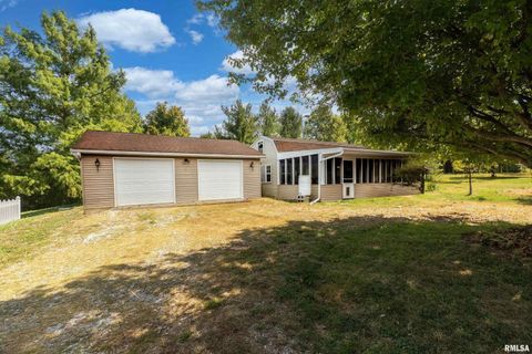 Tiny photo for 350 Oak Grove Road, Makanda, IL 62958 (MLS # EB459867)