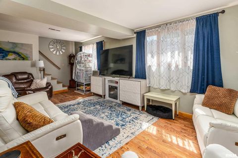 Tiny photo for 350 Oak Grove Road, Makanda, IL 62958 (MLS # EB459867)