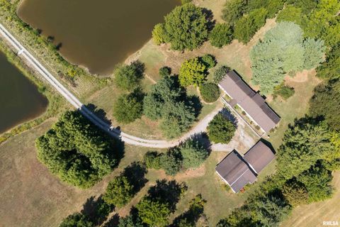 Tiny photo for 350 OAK GROVE Road, Makanda, IL 62958 (MLS # EB459867)