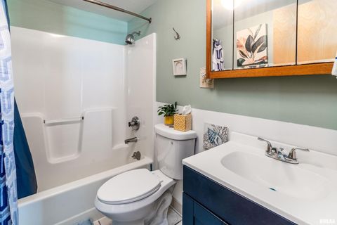 Tiny photo for 350 OAK GROVE Road, Makanda, IL 62958 (MLS # EB459867)