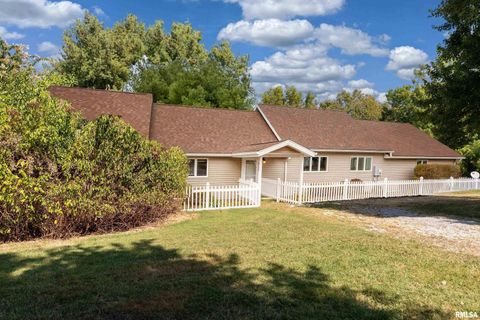 Photo of 350 OAK GROVE Road, Makanda, IL 62958 (MLS # EB459867)