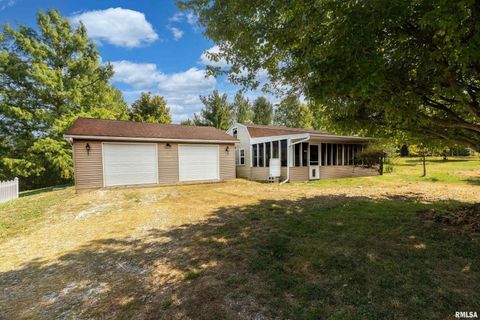 Tiny photo for 350 OAK GROVE Road, Makanda, IL 62958 (MLS # EB459867)