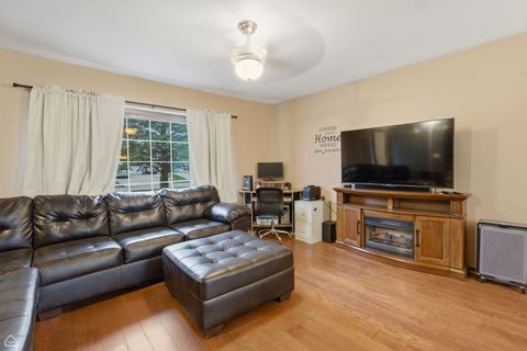 Tiny photo for 3706 W Bradley Court, McHenry, IL 60050 (MLS # 12608412)