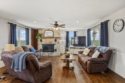 Tiny photo for 164 County Road 3100, Foosland, IL 61845 (MLS # 12446816)