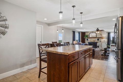 Tiny photo for 164 County Road 3100, Foosland, IL 61845 (MLS # 12446816)