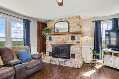 Tiny photo for 164 County Road 3100, Foosland, IL 61845 (MLS # 12446816)