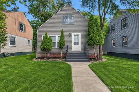 Tiny photo for 14813 Evers Street, Dolton, IL 60419 (MLS # 12773263)