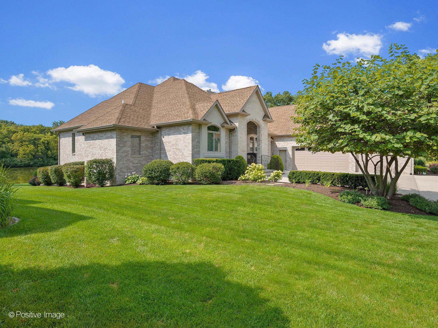 335 Edgewater Drive