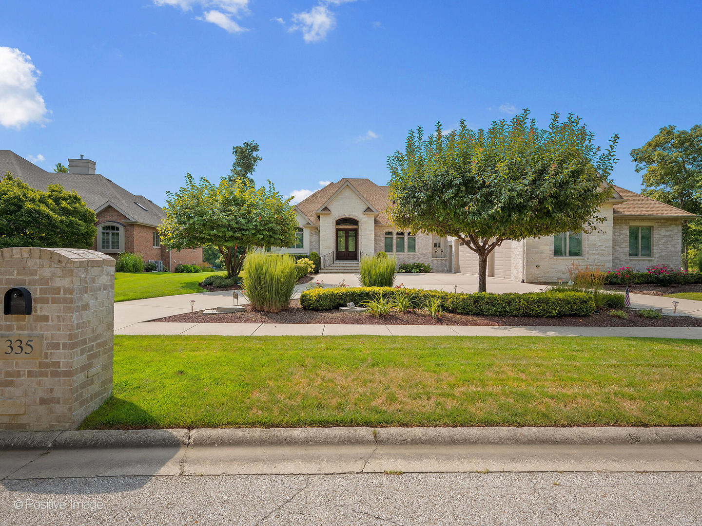 335 Edgewater Drive
