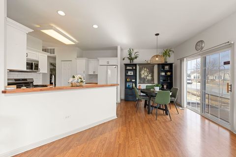 Tiny photo for 16346 Crescent Lake Drive, Crest Hill, IL 60403 (MLS # 12571425)