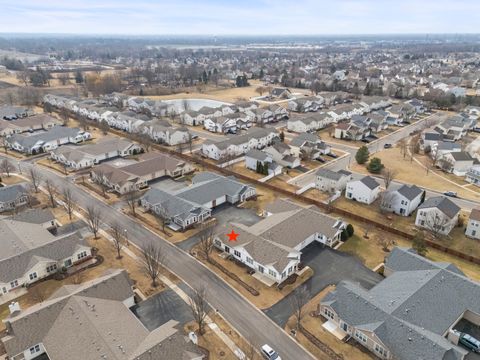 Tiny photo for 16346 Crescent Lake Drive, Crest Hill, IL 60403 (MLS # 12571425)