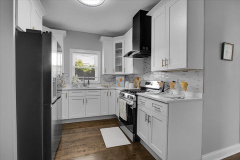 Tiny photo for 11412 S King Drive, Chicago, IL 60628 (MLS # 12680597)