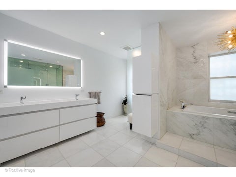 Tiny photo for 257 E Delaware Place #10AB, Chicago, IL 60611 (MLS # 12774015)