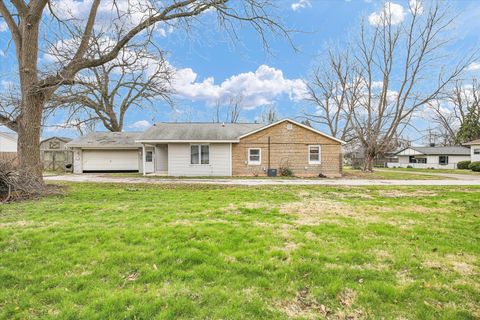 Tiny photo for 106 E Harrison Street, Catlin, IL 61817 (MLS # 12599654)
