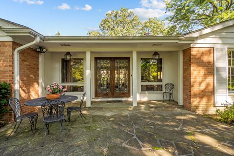 Tiny photo for 236 Bristol Street, Northfield, IL 60093 (MLS # 12500747)