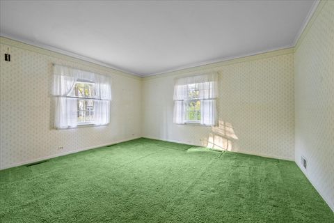 Tiny photo for 236 Bristol Street, Northfield, IL 60093 (MLS # 12500747)