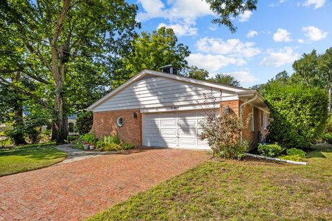 Tiny photo for 236 Bristol Street, Northfield, IL 60093 (MLS # 12500747)