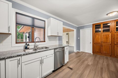 Tiny photo for 101 Seabury Road, Bolingbrook, IL 60440 (MLS # 12448144)