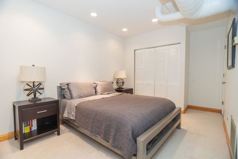Tiny photo for 1130 W Cornelia Avenue #D, Chicago, IL 60657 (MLS # 12529575)
