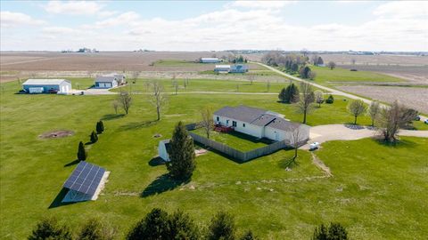 Tiny photo for 1388 E 2950 North Road, Mansfield, IL 61854 (MLS # 12610578)