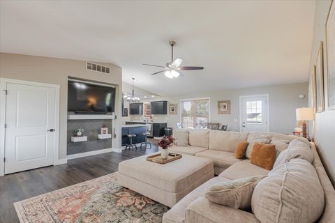 Tiny photo for 1388 E 2950 North Road, Mansfield, IL 61854 (MLS # 12610578)