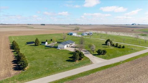 Tiny photo for 1388 E 2950 North Road, Mansfield, IL 61854 (MLS # 12610578)