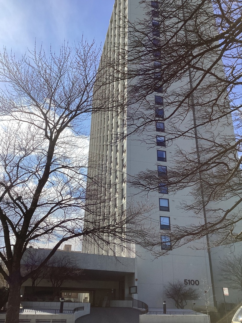 5100 N Marine Drive 14E