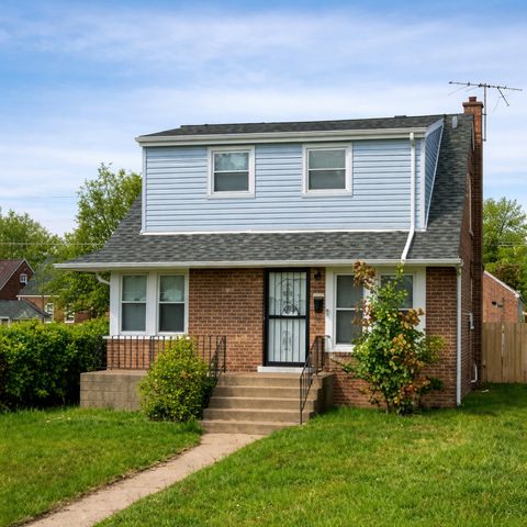Photo of 11056 S STATE LINE Road, Chicago, IL 60617 (MLS # 12635010)