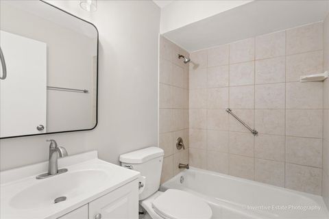 Tiny photo for 4819 W 109th Street #3-103, Oak Lawn, IL 60453 (MLS # 12572237)