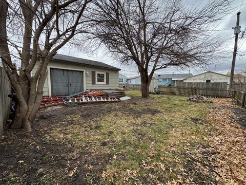 Tiny photo for 450 E 7th Street Court E, Milan, IL 61264 (MLS # 12591283)