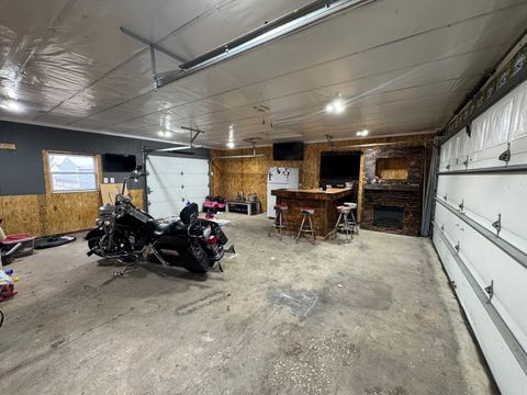 Tiny photo for 450 E 7th Street Court E, Milan, IL 61264 (MLS # 12591283)