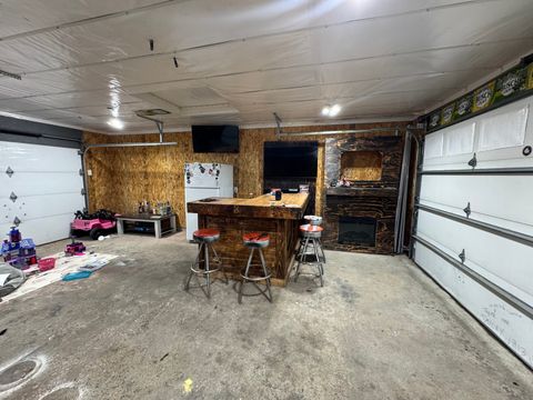 Tiny photo for 450 E 7th Street Court E, Milan, IL 61264 (MLS # 12591283)