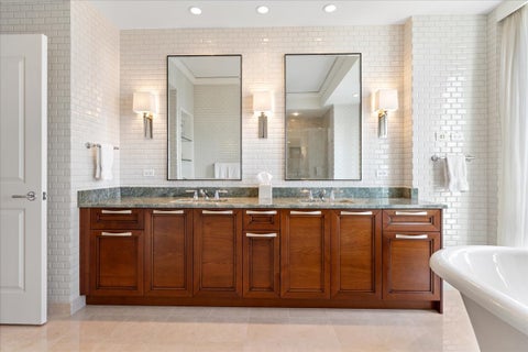 Tiny photo for 11 E Walton Street #3202, Chicago, IL 60611 (MLS # 12784202)