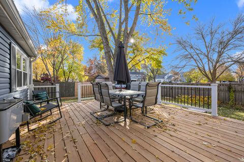 Tiny photo for Naperville, IL 60565 (MLS # 12508858)