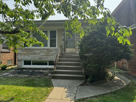 5349 N Meade Avenue Chicago IL 60630