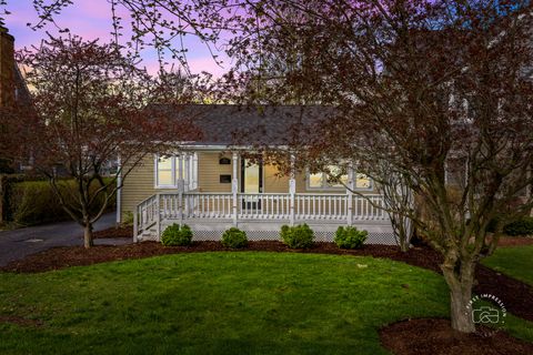 Tiny photo for 1331 N Main Street, Naperville, IL 60563 (MLS # 12584972)