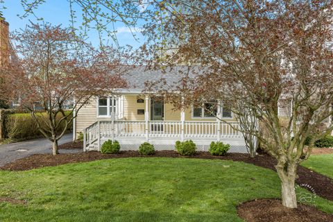 Tiny photo for 1331 N Main Street, Naperville, IL 60563 (MLS # 12584972)