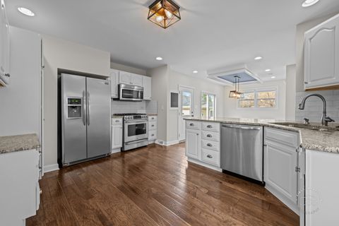 Tiny photo for 1331 N Main Street, Naperville, IL 60563 (MLS # 12584972)