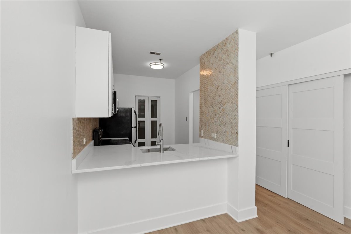 680 S Federal Street 506