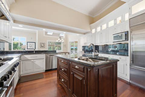 Tiny photo for 4202 Royal Fox Drive, St. Charles, IL 60174 (MLS # 12737039)