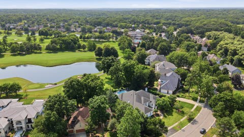 Tiny photo for 4202 Royal Fox Drive, St. Charles, IL 60174 (MLS # 12737039)
