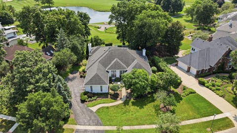 Tiny photo for 4202 Royal Fox Drive, St. Charles, IL 60174 (MLS # 12737039)