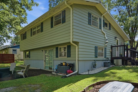 Tiny photo for 1104 Elm Place, Dixon, IL 61021 (MLS # 12700606)