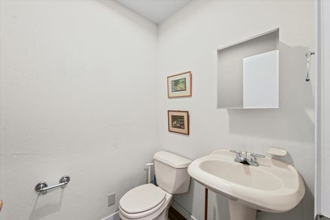 Tiny photo for 205 E SHERWIN Circle, Urbana, IL 61802 (MLS # 12602071)