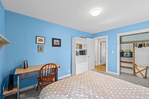 Tiny photo for 205 E SHERWIN Circle, Urbana, IL 61802 (MLS # 12602071)