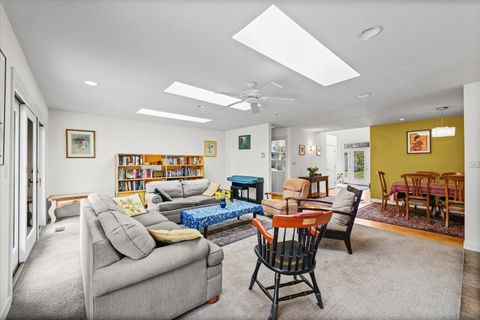 Tiny photo for 205 E SHERWIN Circle, Urbana, IL 61802 (MLS # 12602071)