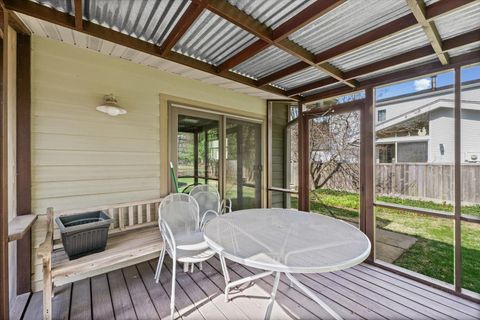 Tiny photo for 205 E SHERWIN Circle, Urbana, IL 61802 (MLS # 12602071)